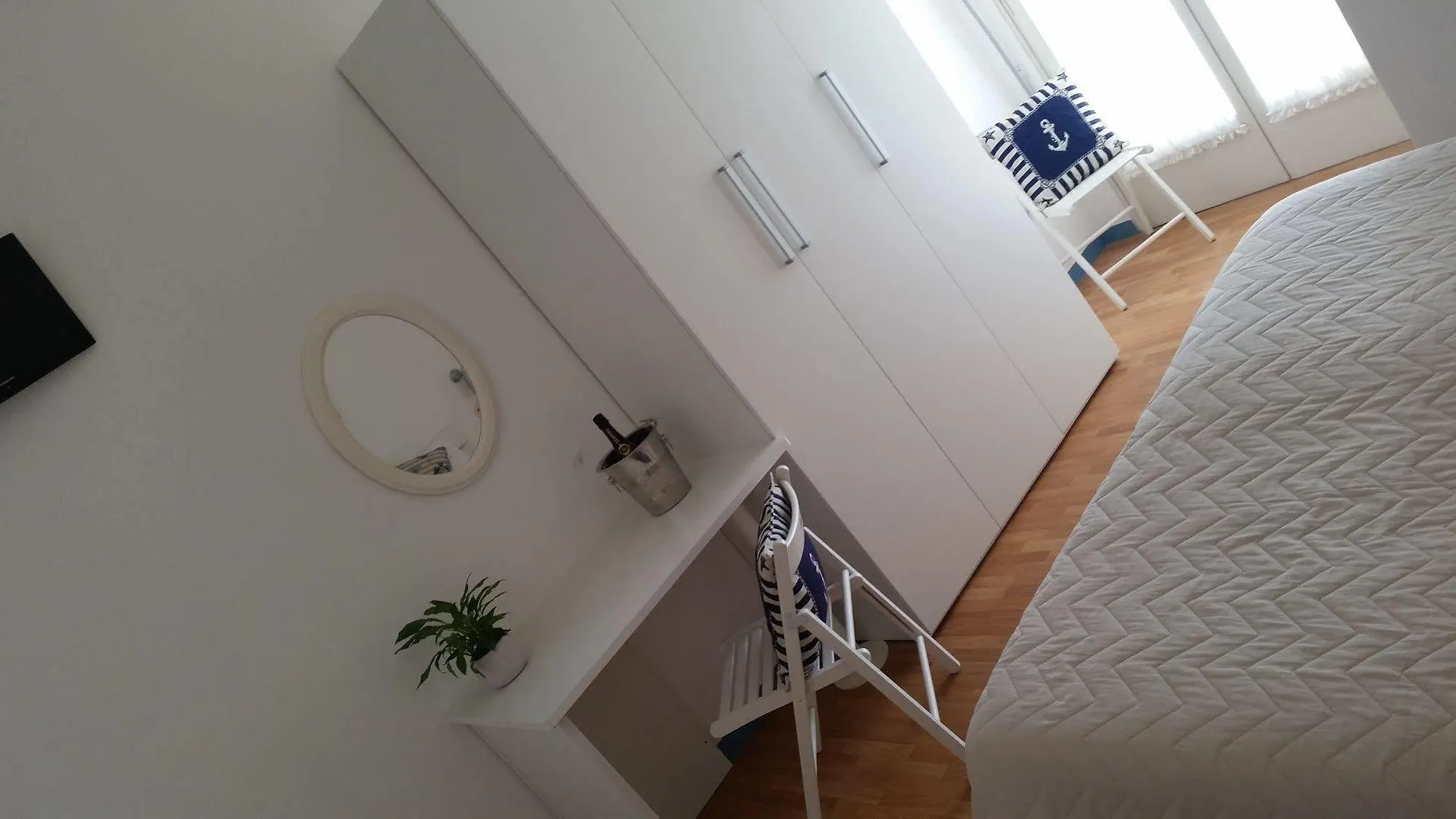 فندق Milano مارينا دي بييتراسانْت